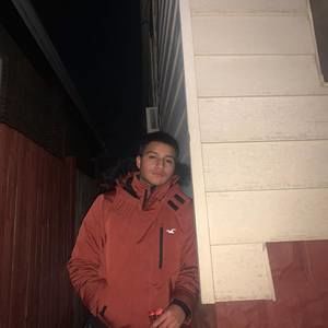 Meet your Posher, Ivan